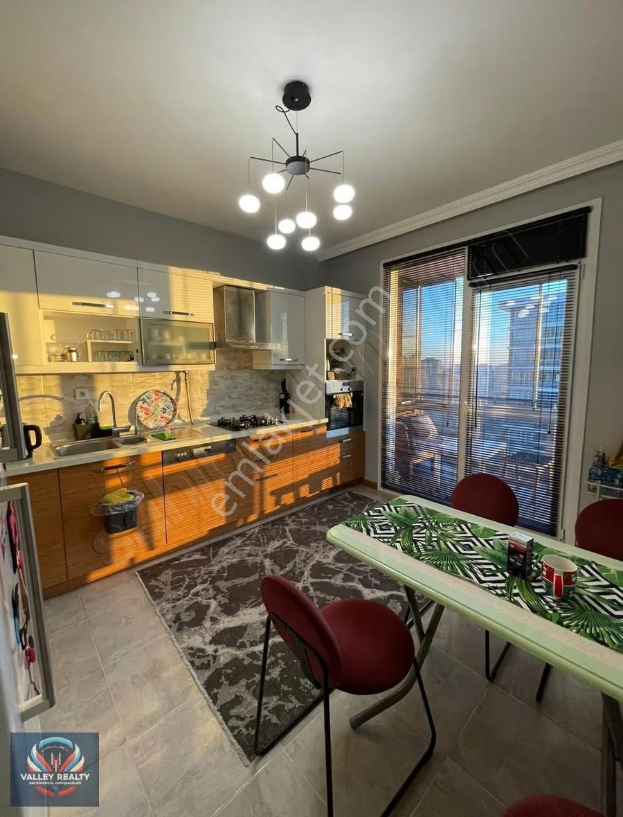 Valleyden Sosyal Alanlarıyla Ayrıcalıklı, Geniş Ve 2+1 Daire - Görsel 5