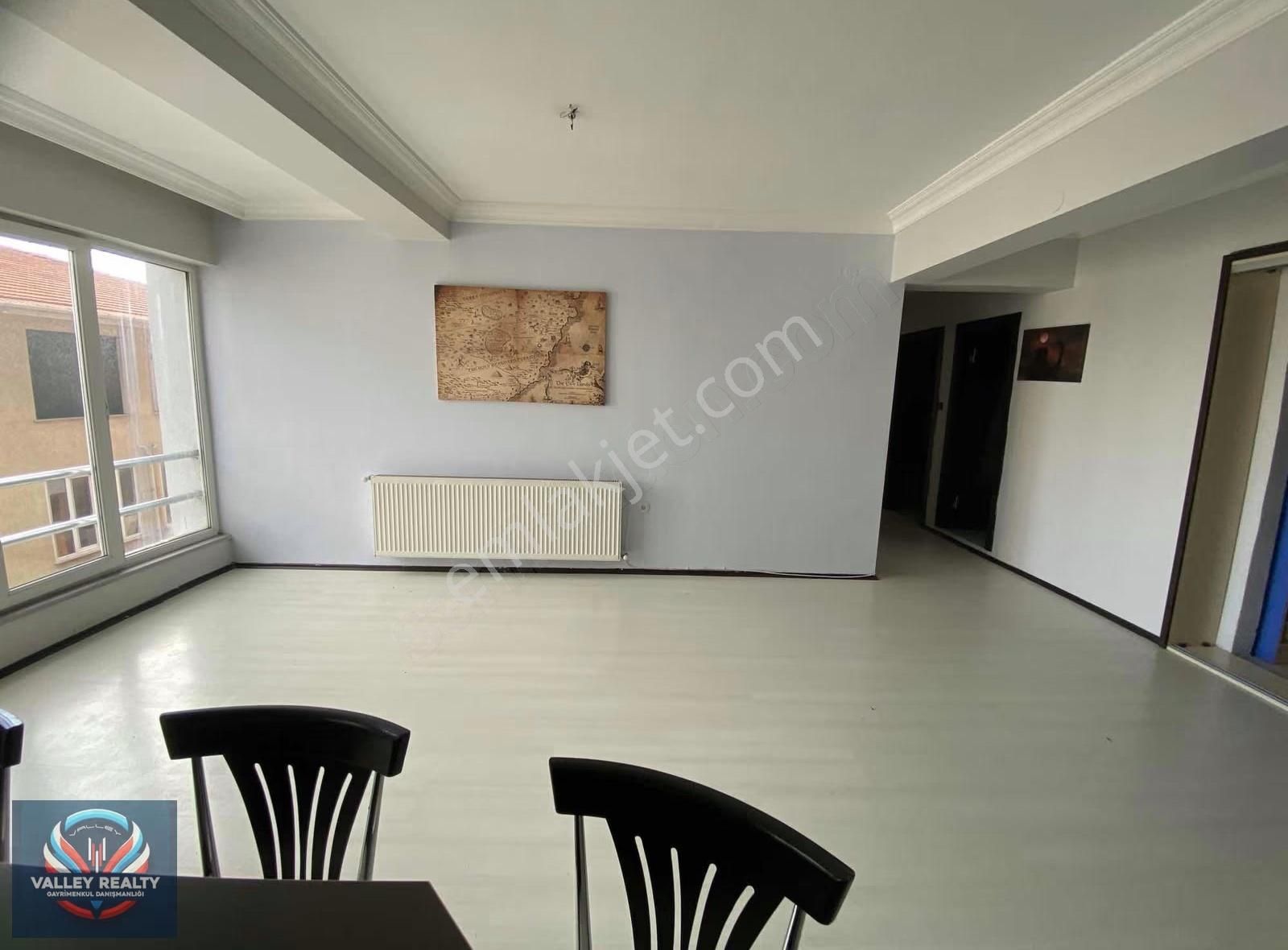 Valleyden Muhittin Mahallesinde 2+1 Masrafsız Daire - Görsel 8