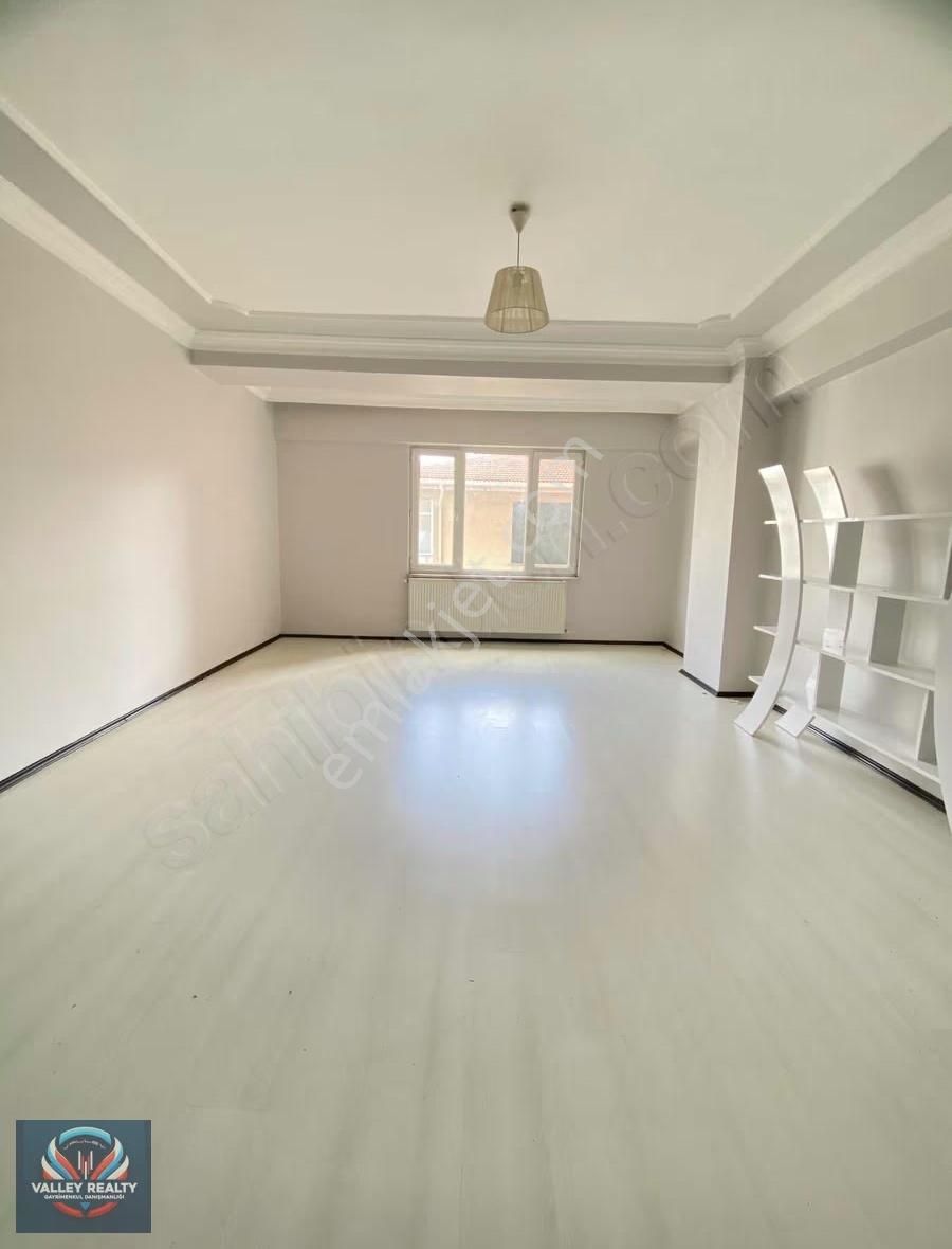 Valleyden Muhittin Mahallesinde 2+1 Masrafsız Daire - Görsel 19