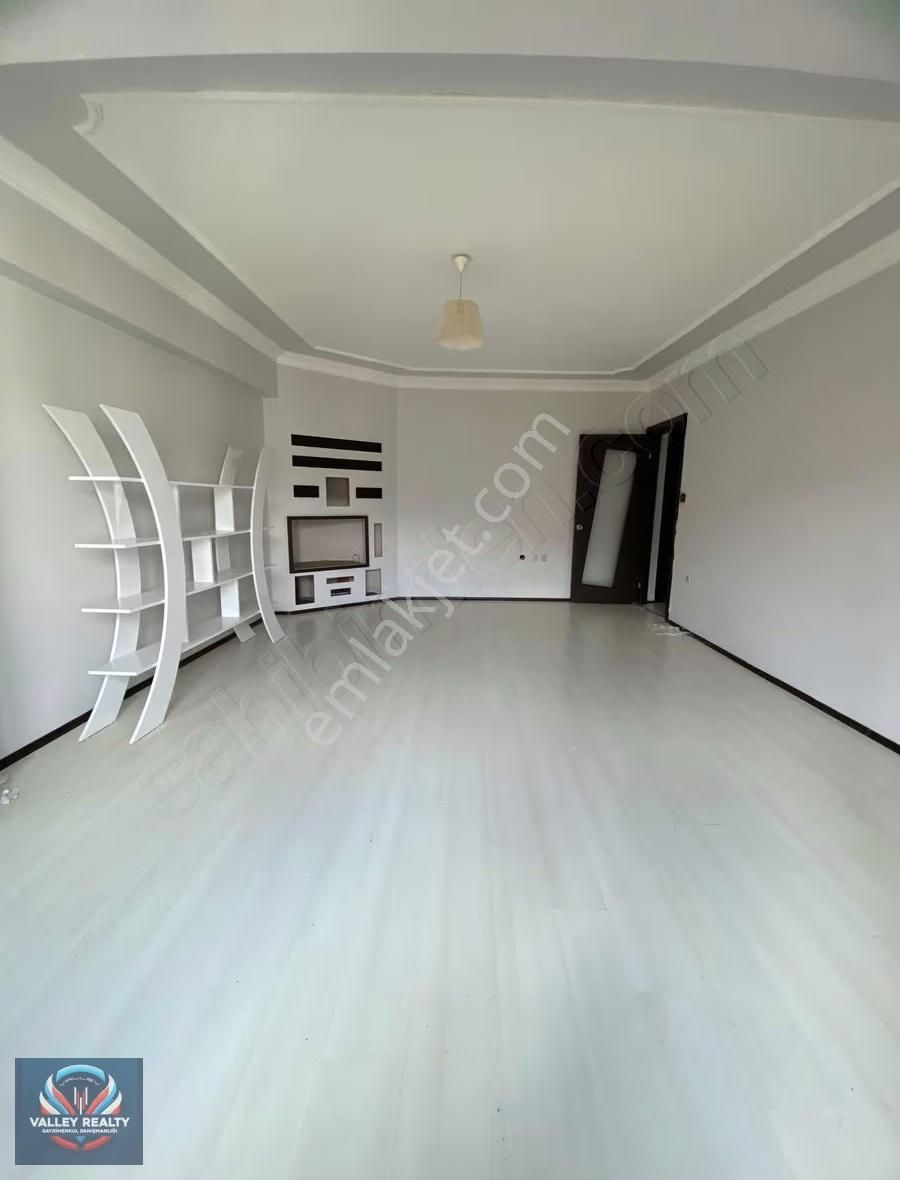 Valleyden Muhittin Mahallesinde 2+1 Masrafsız Daire - Görsel 27