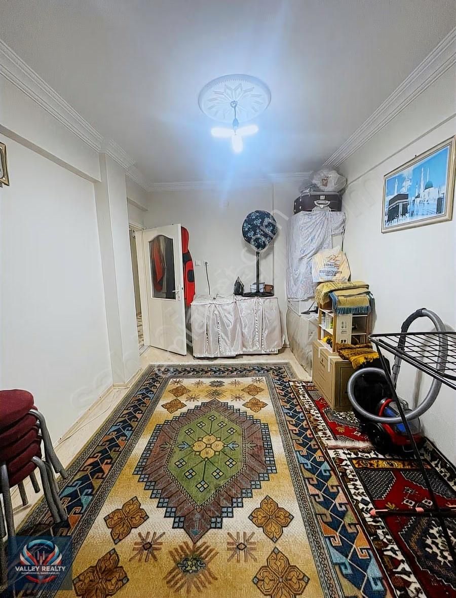 Çobançeşme Mahallesinde Geniş Metrekareli 3+1 Satılık Daire! - Görsel 23