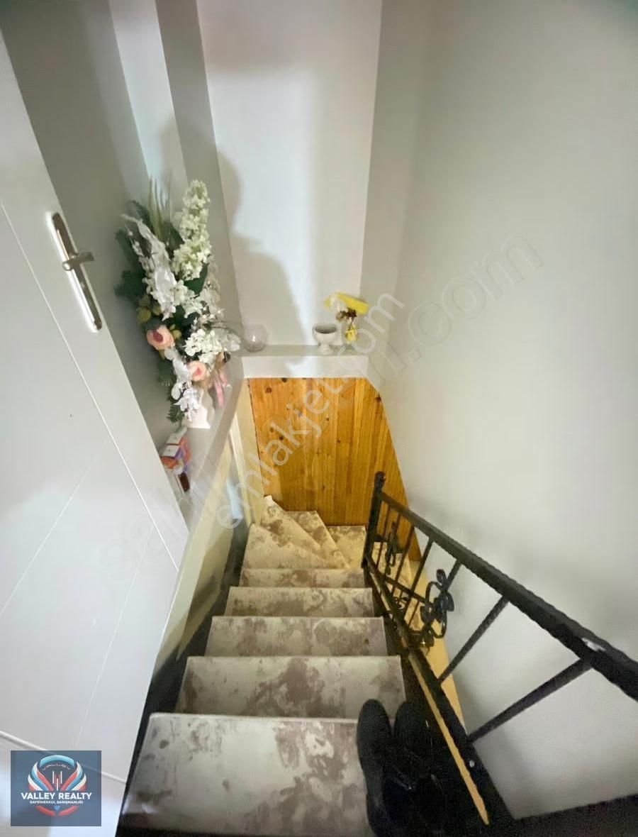 Valleyden Reşadiye Mahallesinde Satılık 4+1 Ters Dubleks! - Görsel 12