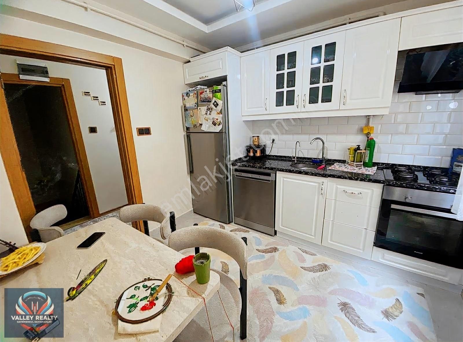 Valleyden Reşadiye Mahallesinde Satılık 4+1 Ters Dubleks! - Görsel 23