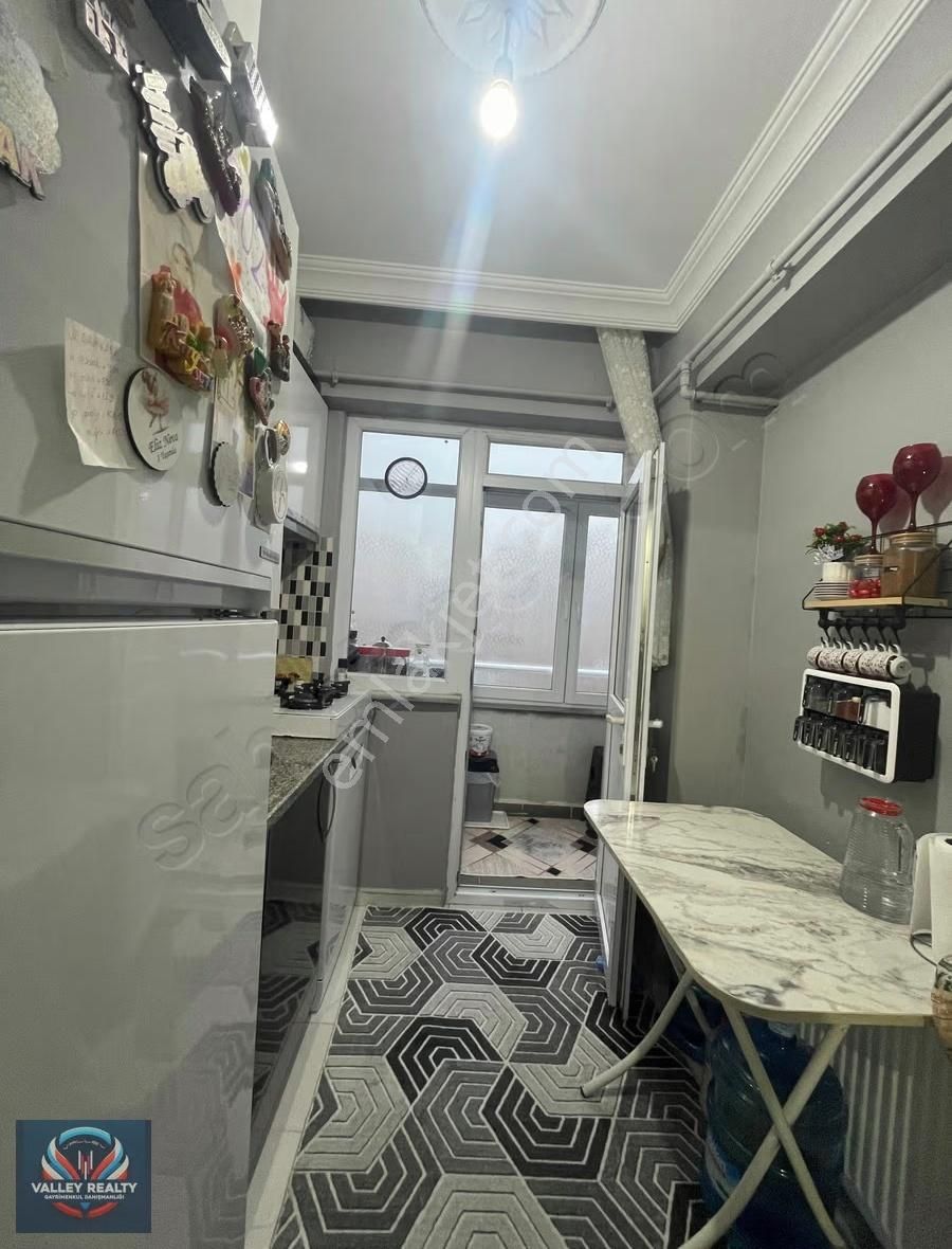 Valleyden Çobançeşme Mah. Asansörlü, Balkonlu 2+1 Satılık Daire - Görsel 7