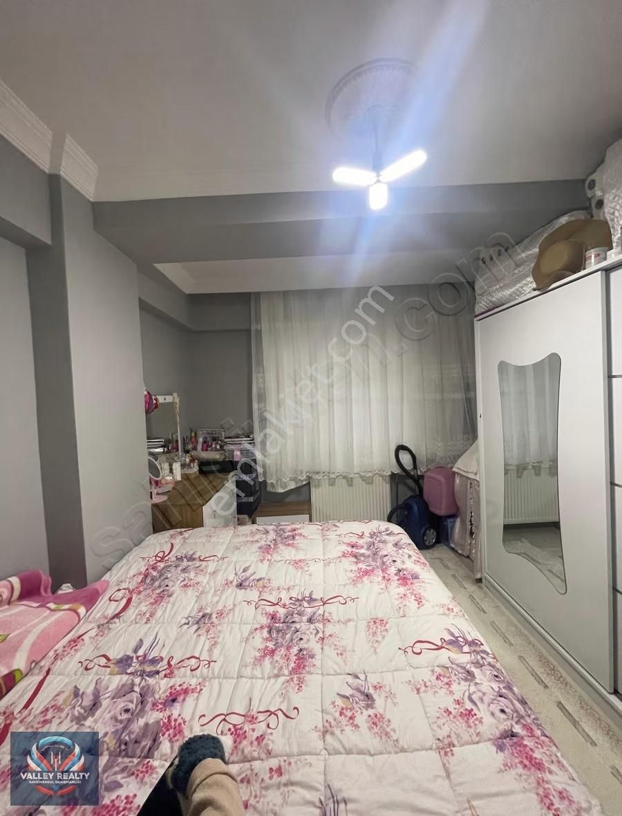 Valleyden Çobançeşme Mah. Asansörlü, Balkonlu 2+1 Satılık Daire - Görsel 12