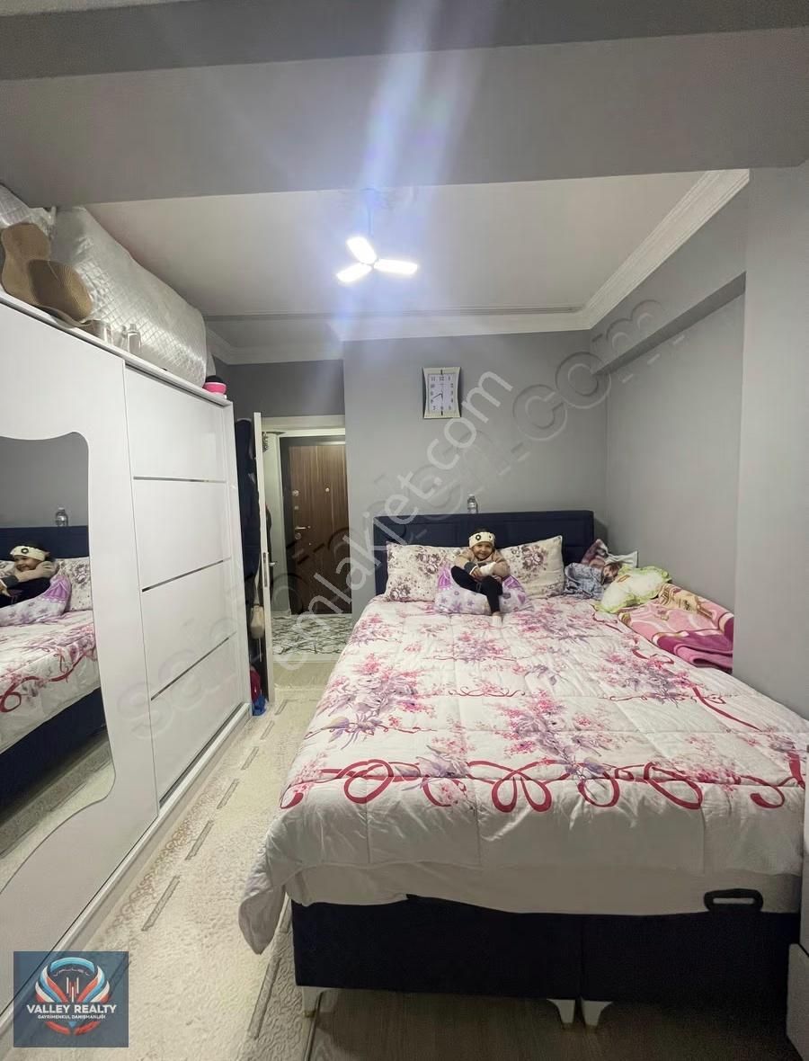 Valleyden Çobançeşme Mah. Asansörlü, Balkonlu 2+1 Satılık Daire - Görsel 5