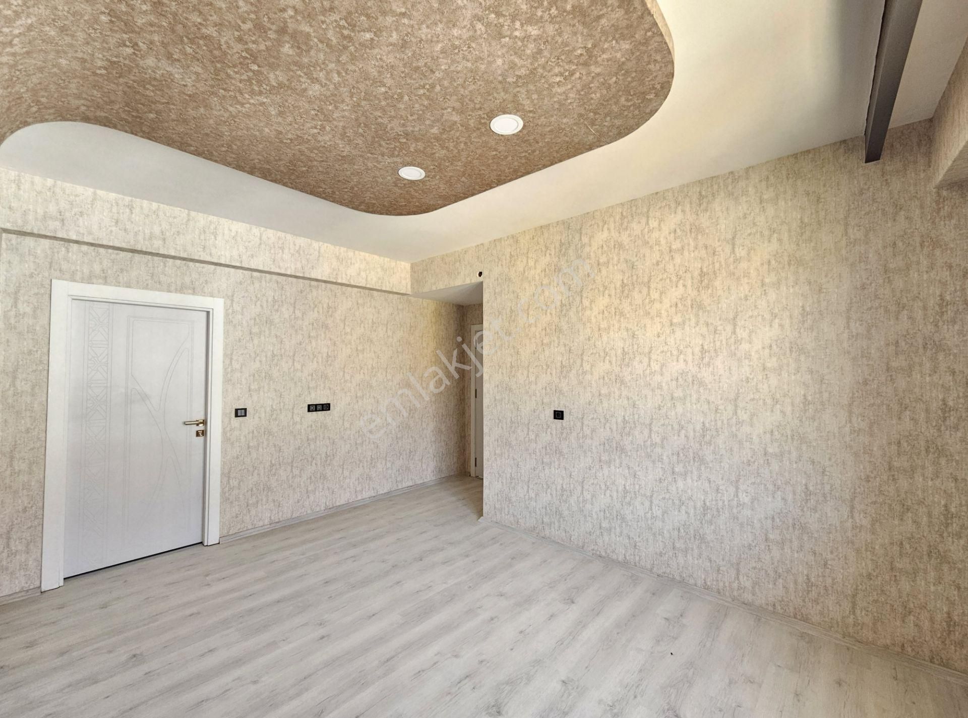 Hüsamettin Çelebi Mahallesinde 4+1 Satılık Arakat Lüx Sıfır Daire - Görsel 5