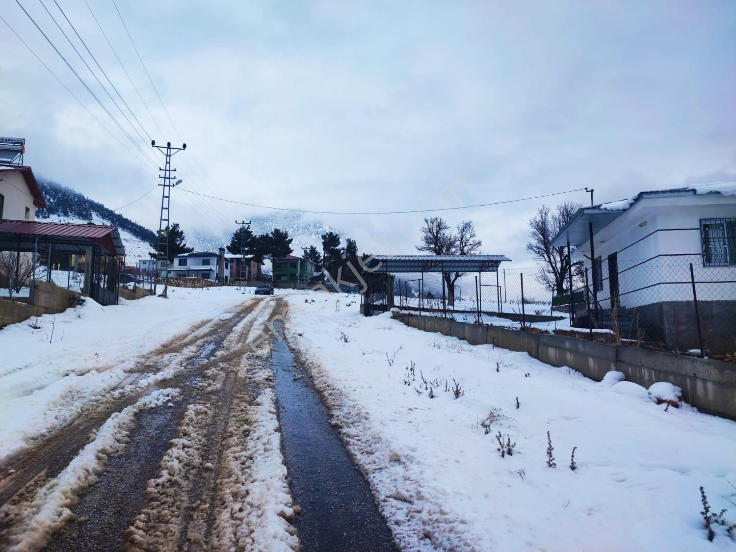 Kar Emlaktan Yenikonacık Bozkırlı Mevkiinde 420 M2 Satılık Arsa - Görsel 19