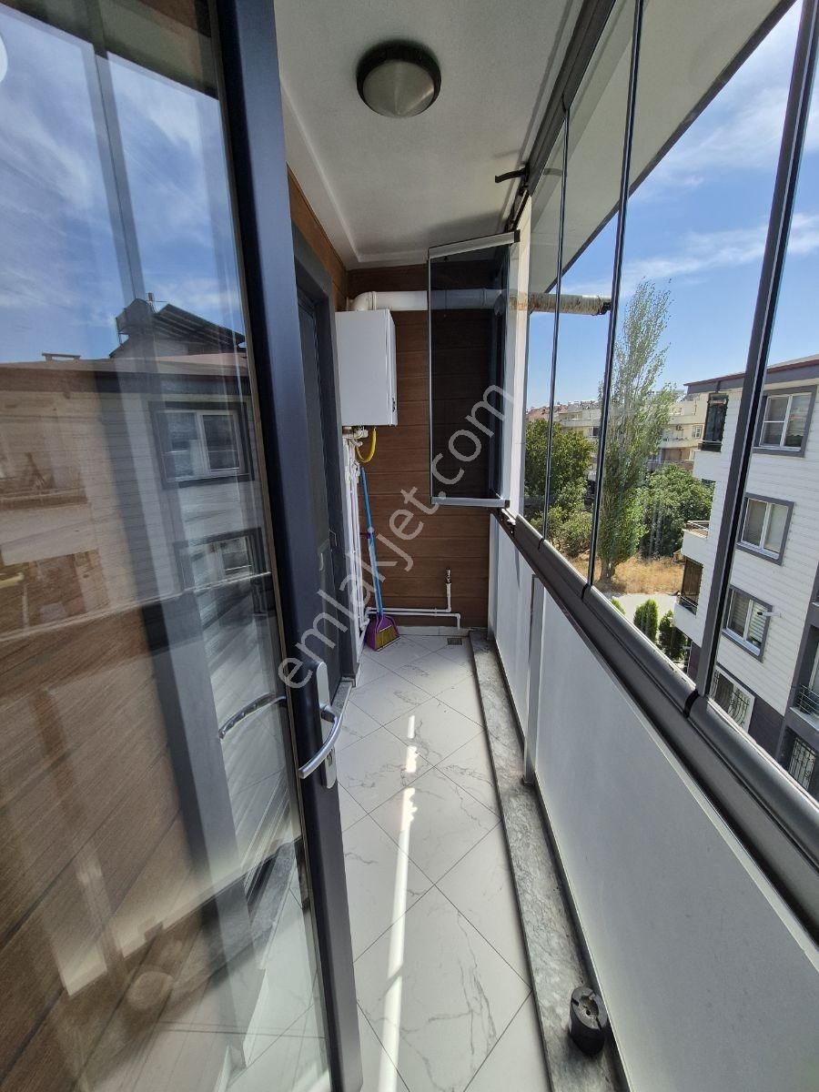 Site İçi Doğalgazlı 1+1 Eşyalı - Görsel 8