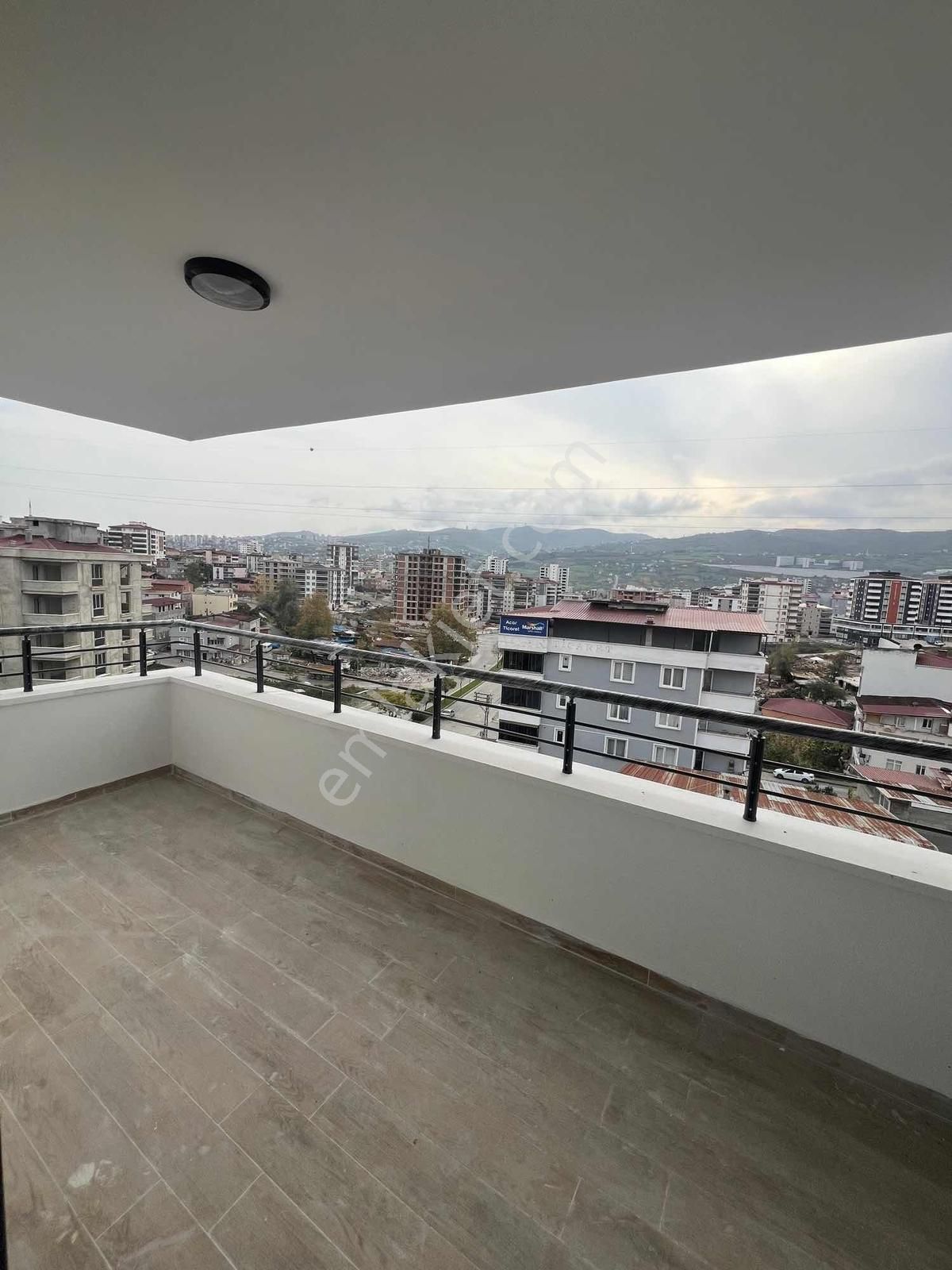 İlkadım'da Cadde Üzeri 3+1 - Görsel 22