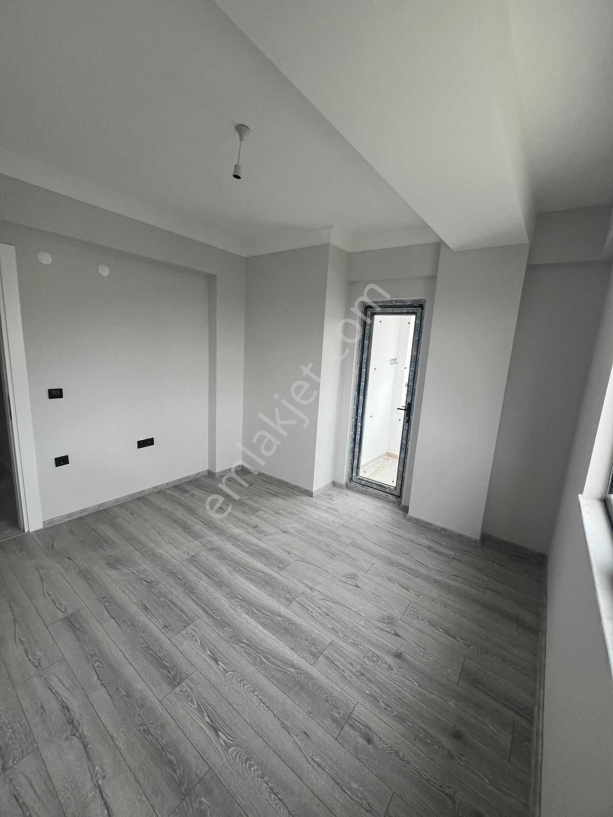 İlkadım'da Cadde Üzeri 3+1 - Görsel 33