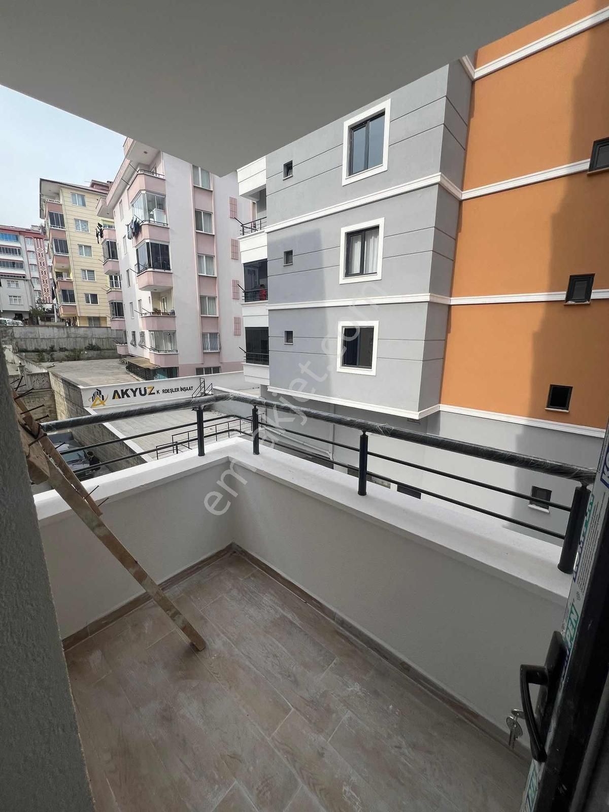 İlkadım'da Cadde Üzeri 3+1 - Görsel 19