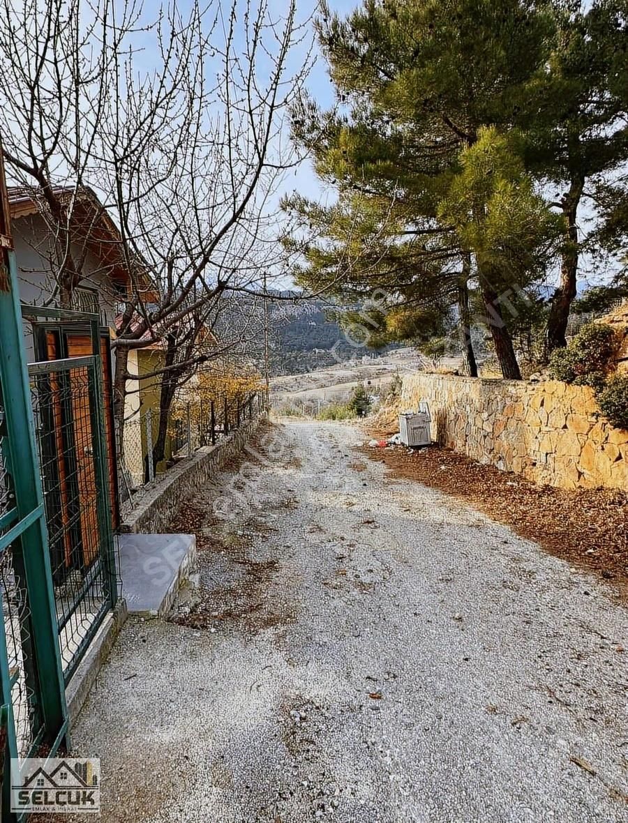 Selçuk Emlaktan Gülek'te Satılık Dubleks Villa - Görsel 25