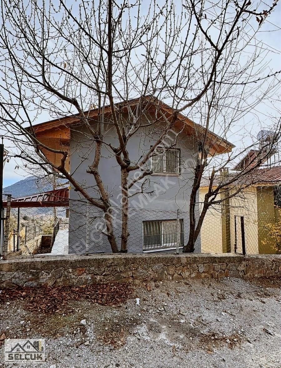 Selçuk Emlaktan Gülek'te Satılık Dubleks Villa - Görsel 8