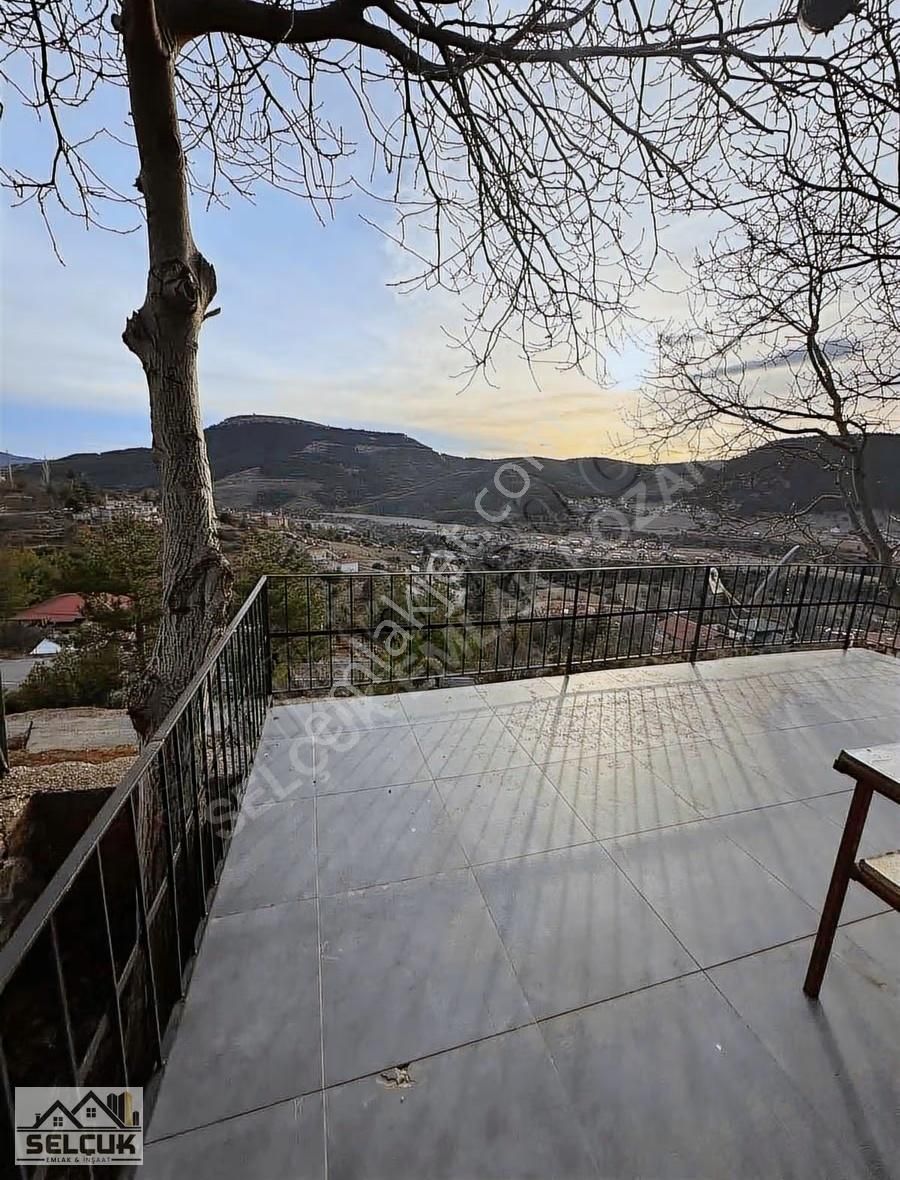 Selçuk Emlaktan Gülek'te Satılık Dubleks Villa - Görsel 2