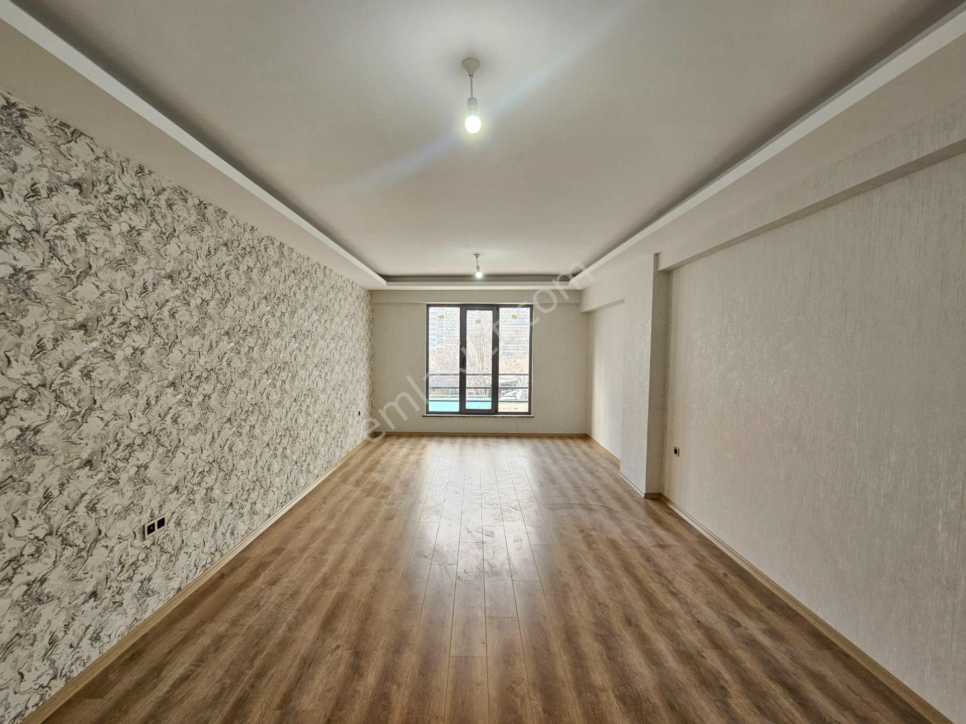 Şeker Mahallesinde Modern Mimariye Göre Tasarlanmış Satılık 4+1 Lüx Sıfır Daire ‍ - Görsel 3