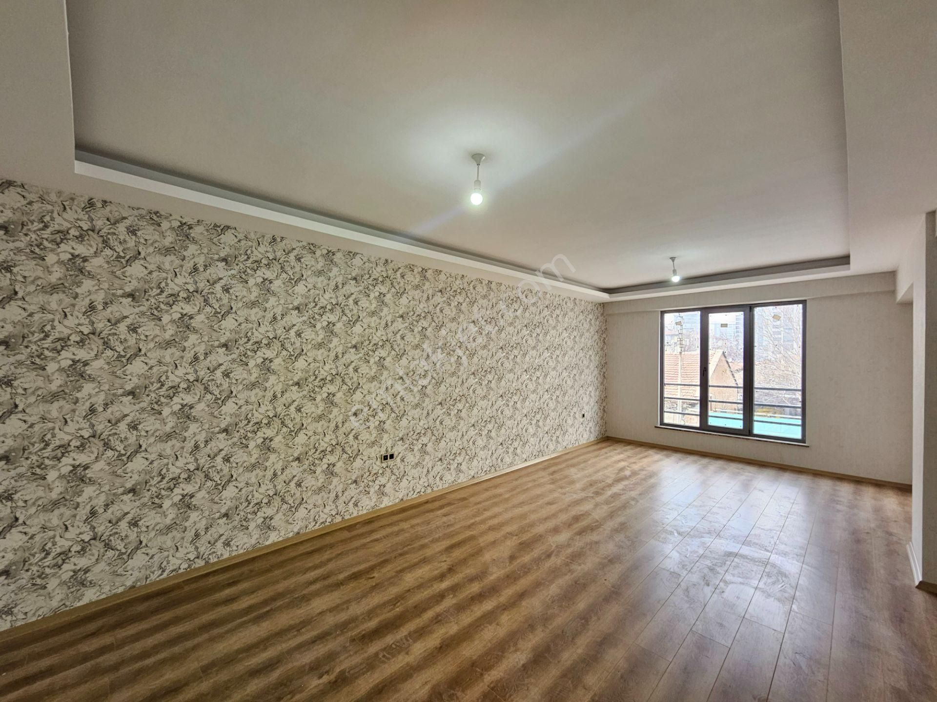 Şeker Mahallesinde Modern Mimariye Göre Tasarlanmış Satılık 4+1 Lüx Sıfır Daire ‍ - Görsel 15