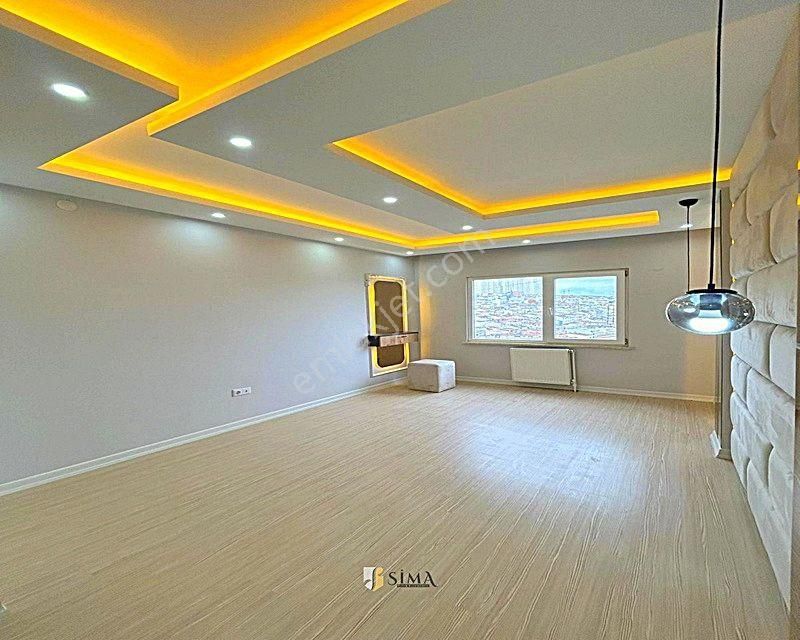 Güvenlikli Otoparklı Site İçi Yüksek Kira Getirili 1+1 Daire - Görsel 12