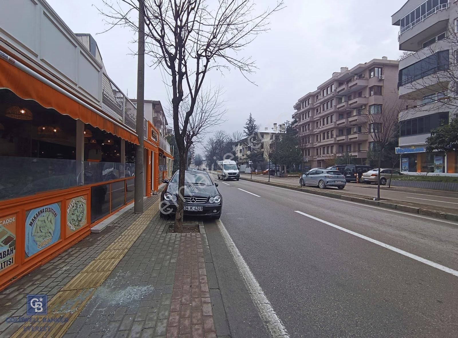 Kükürtlü Caddesi'nde Ofis Fırsatı - Görsel 5