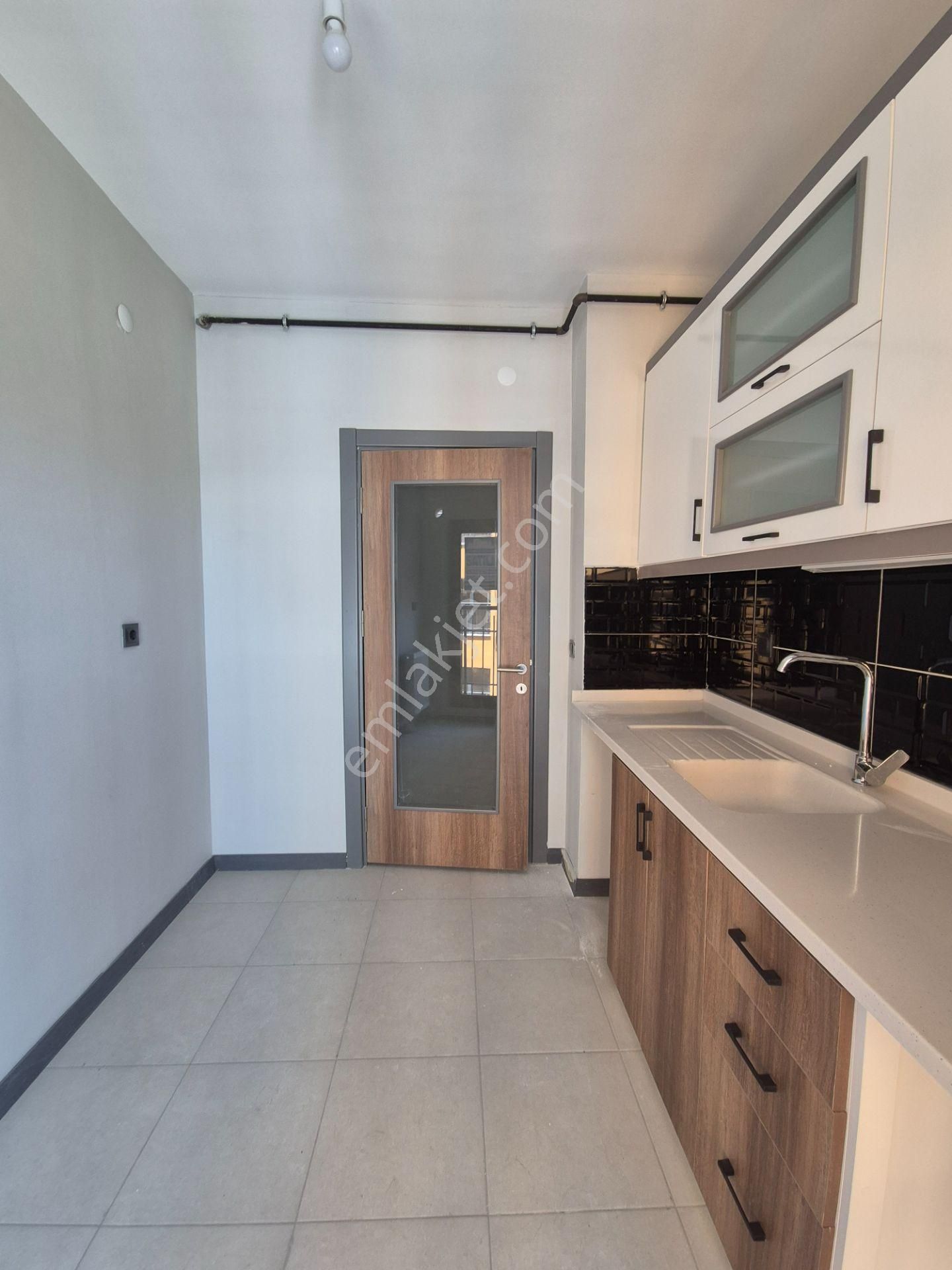 Gaziosmanpaşa Bağlarbaşın'da Toki 7/a 2+1 -3.kat Manzaralı Daire - Görsel 8