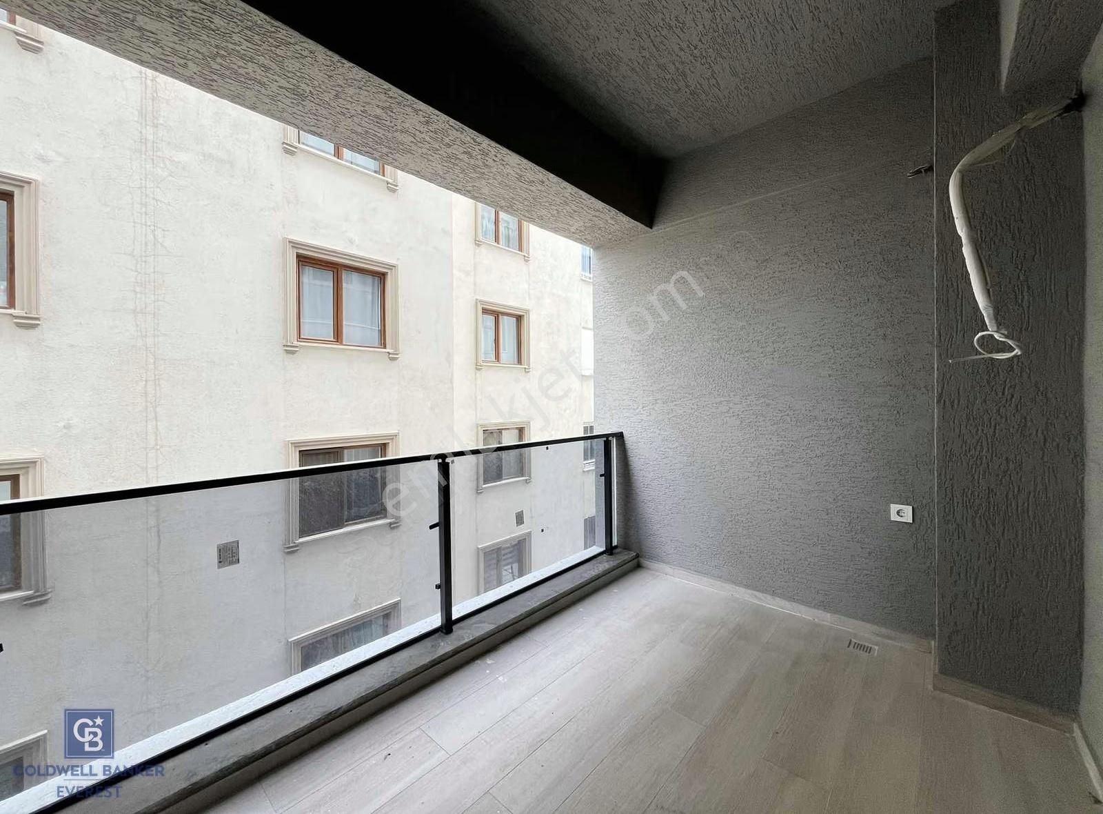 Özlüce Bulvarı Üstü Site İçinde Yeni Ara Kat 1+1 Kiralık Daire - Görsel 20