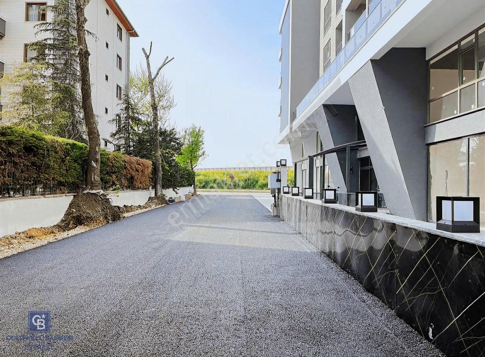 Özlüce Bulvarı Üstü Site İçinde Yeni Ara Kat 1+1 Kiralık Daire - Görsel 17