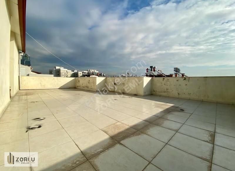 Ahatlı'da 3+1 Eşyasız Kiralık 50 Metre Teraslı Dubleks - Görsel 32