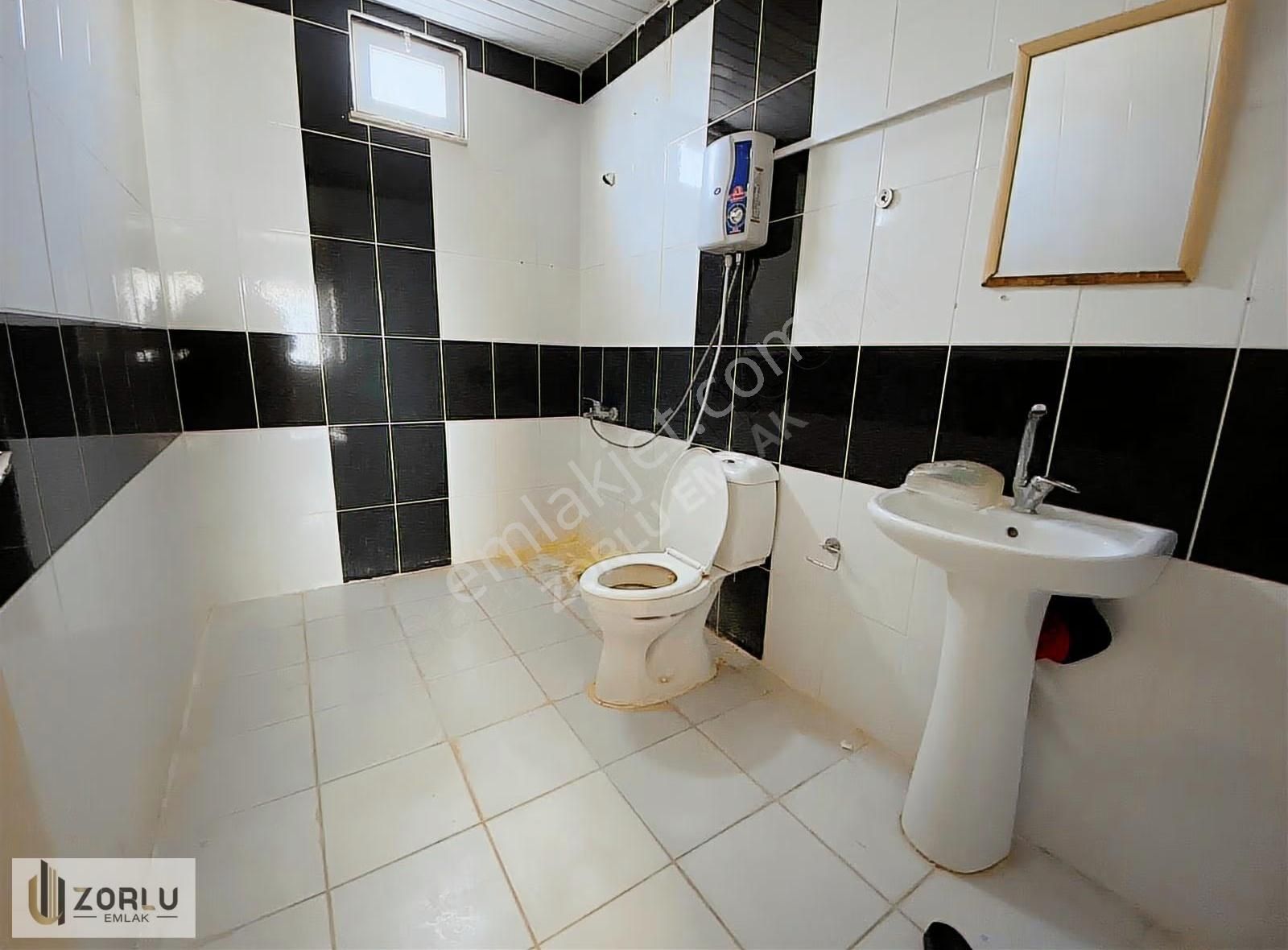 Ahatlı'da 3+1 Eşyasız Kiralık 50 Metre Teraslı Dubleks - Görsel 7