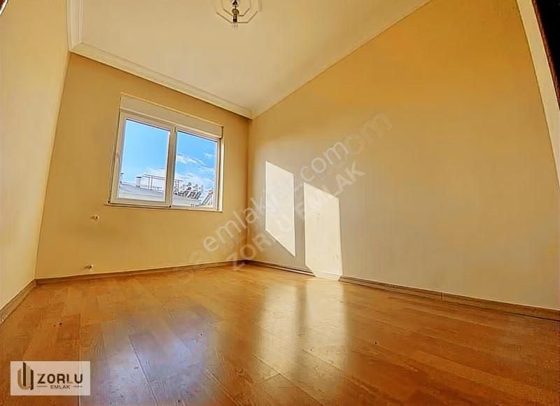 Ahatlı'da 3+1 Eşyasız Kiralık 50 Metre Teraslı Dubleks - Görsel 24