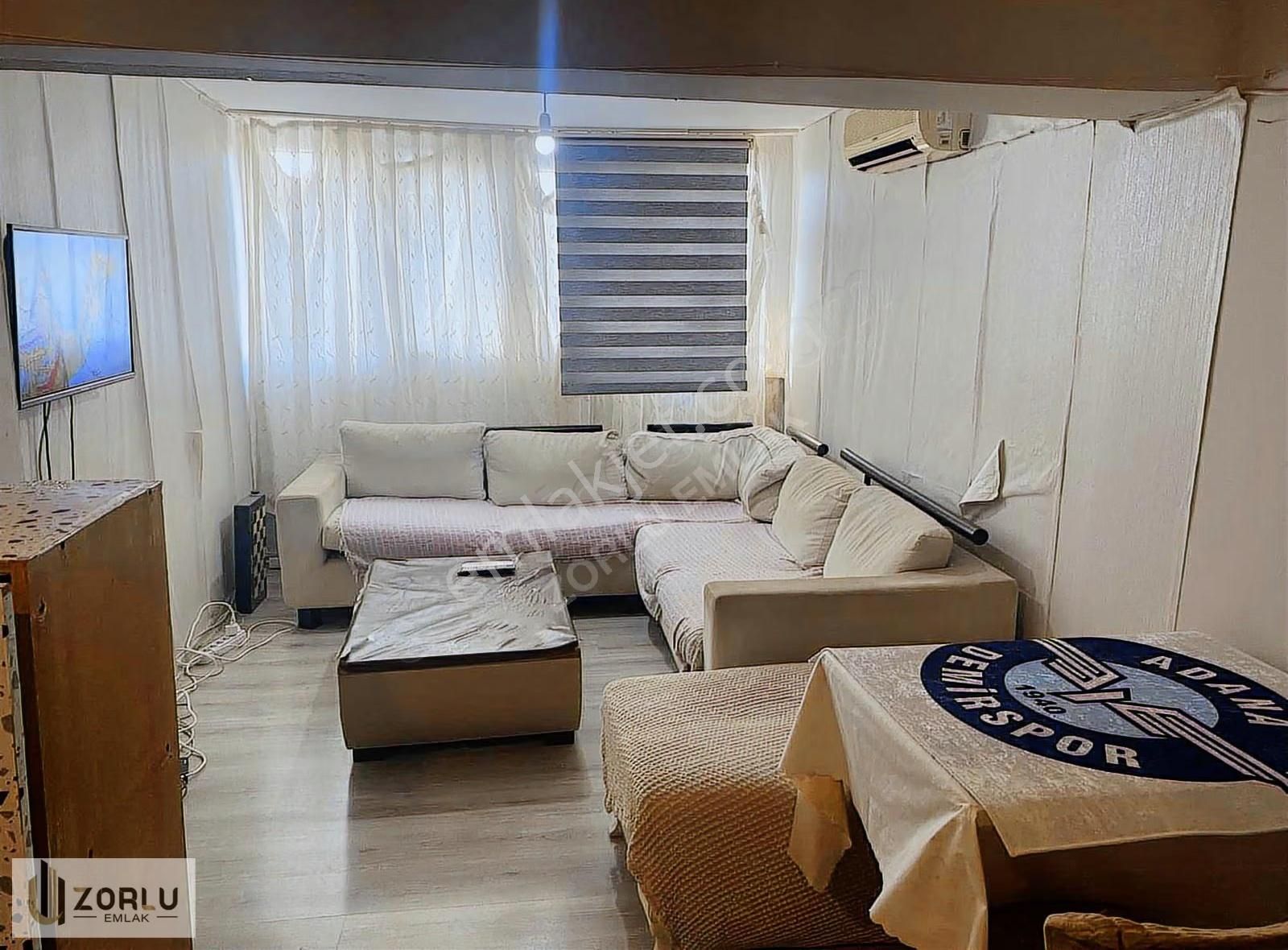 Cadde Üzeri 2 Adet 1+1 Bölünmüş Dubleks Yüksek Kira Getirili