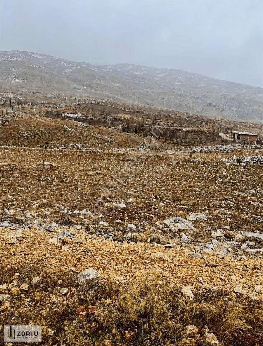 Korkuteli Nebiler Yaylasında Satılık 3730 Metre Satılık Arsa