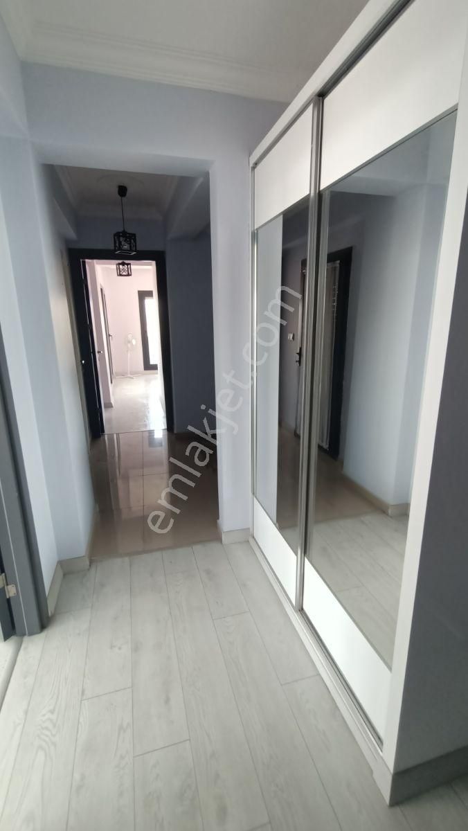 Foça Gerenköy 'de Havuzlu Müstakil Satılık Villa - Görsel 35