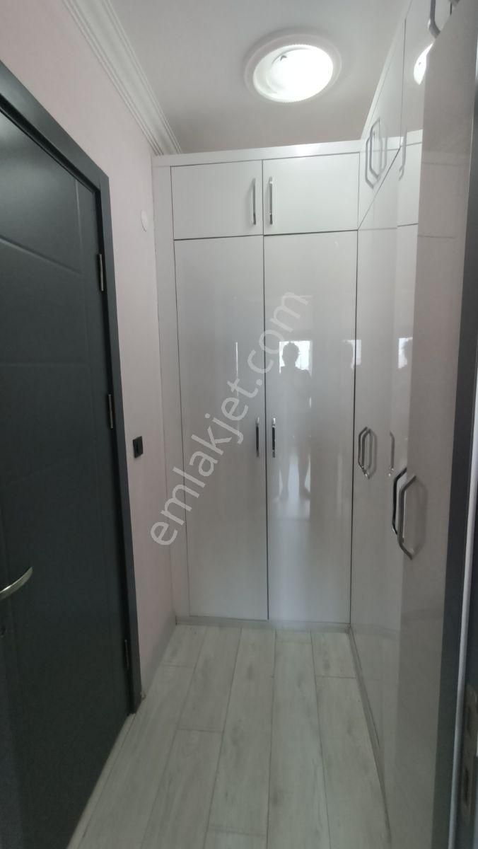 Foça Gerenköy 'de Havuzlu Müstakil Satılık Villa - Görsel 12