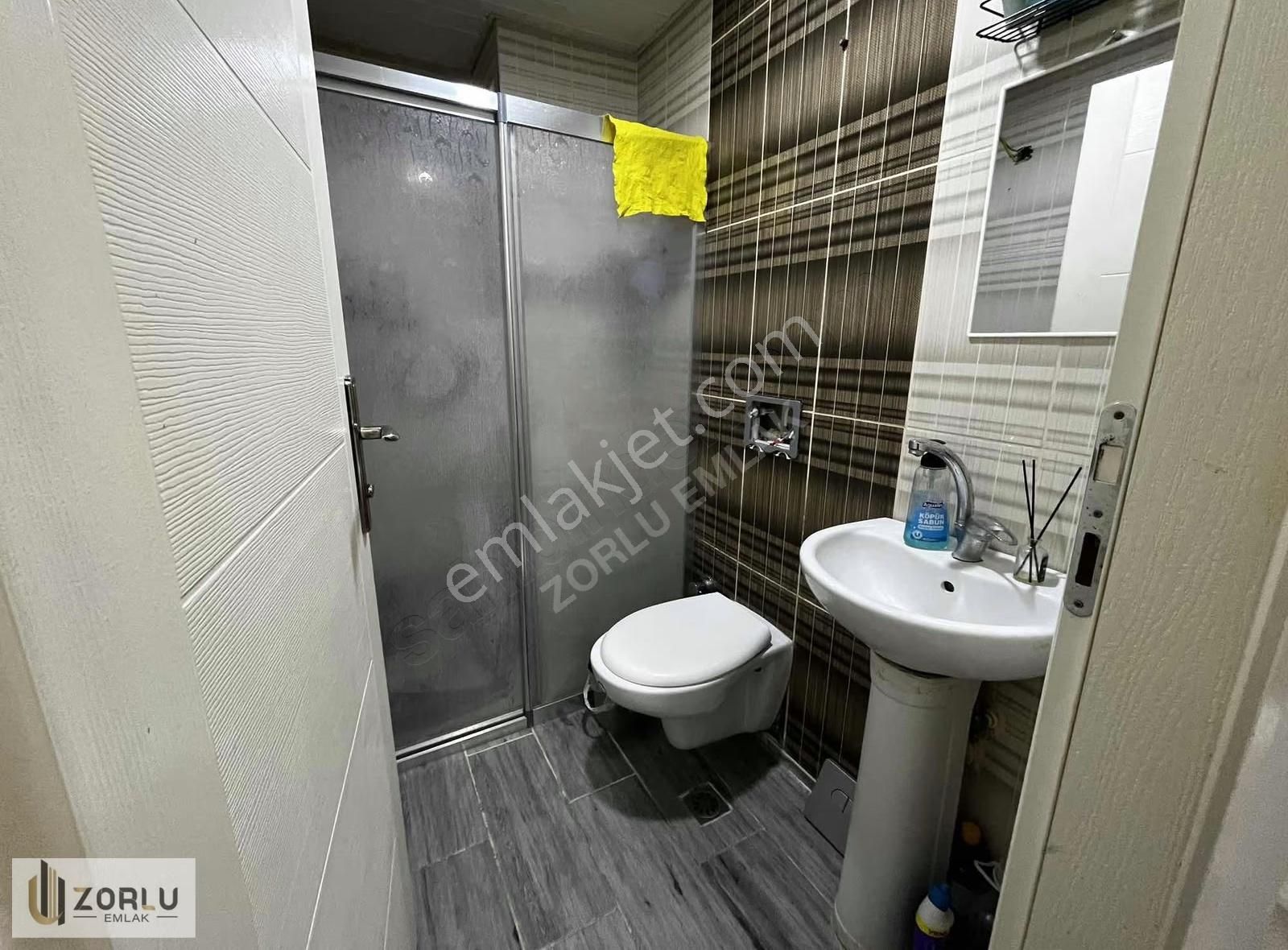 Yenidoğan Mahallesinde Katta Asansörlü Satılık 2+0 Daire - Görsel 23