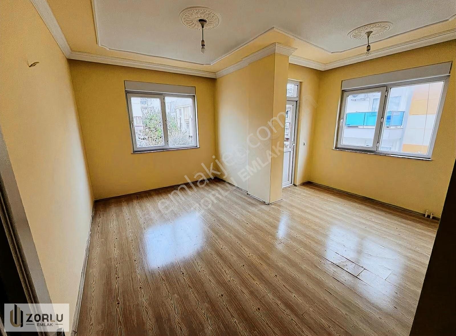 Erenköyde Merkezi Konumda 4+1 Dubleks Fırsatı