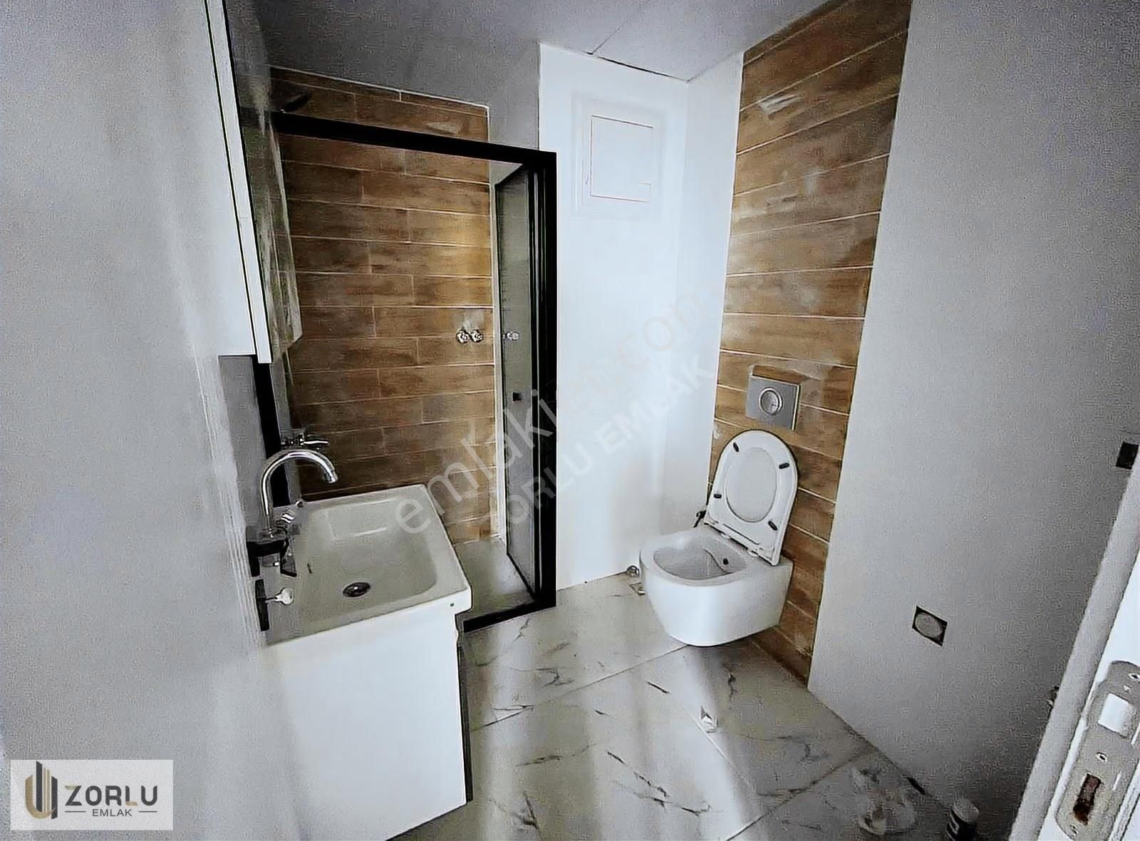 Erenköy Mahallesinde Katta Asansörlü Sıfır 2+1 Kiralık Daire - Görsel 6