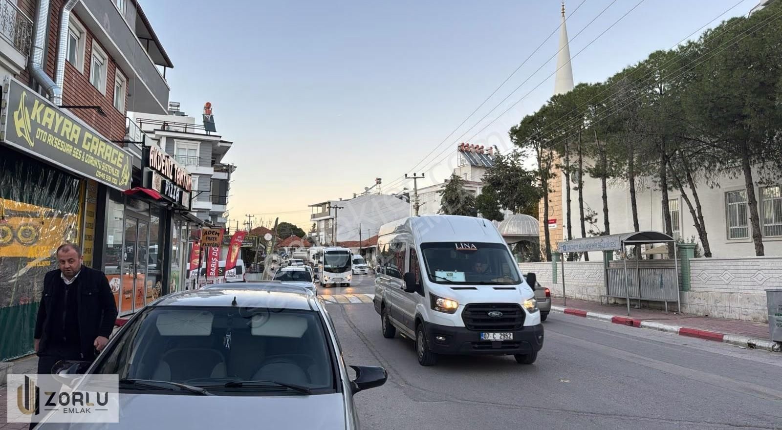 Kepezde Oturmuş Müşterili Yüksek Cirolu Market Devren - Görsel 8