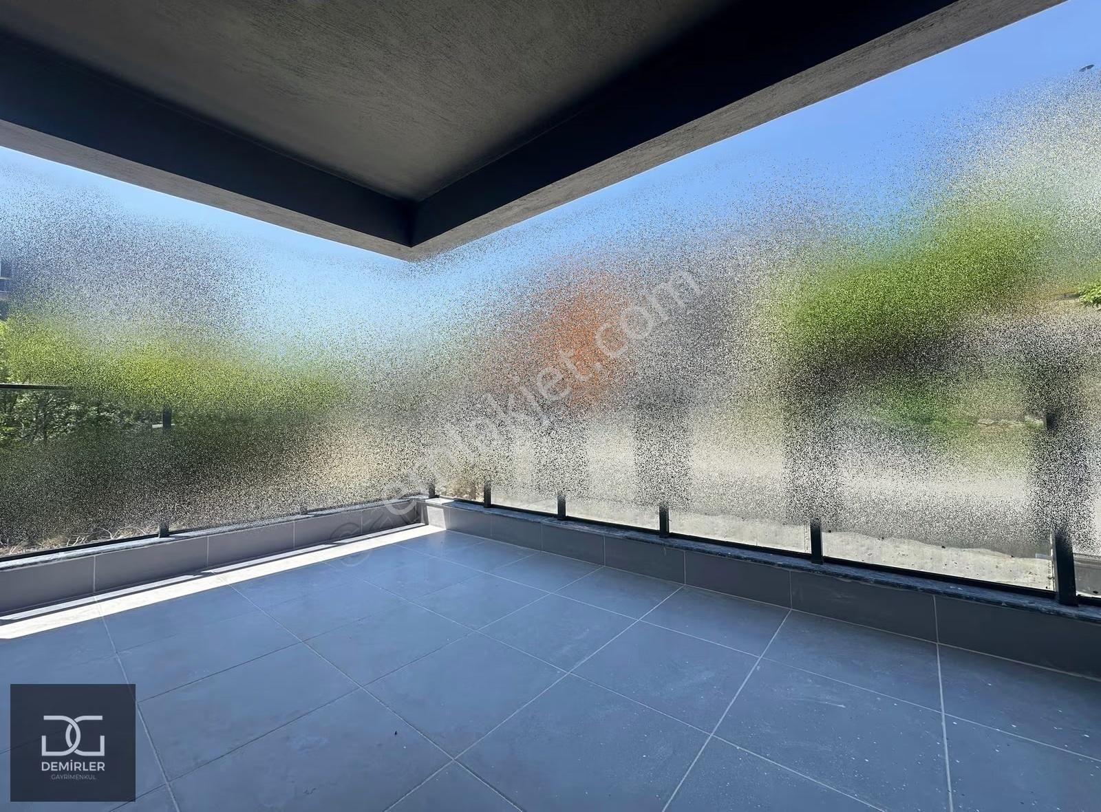 Demirler'den Çakmak'ta Arakat Ebeveyn Banyolu 3+1 Daireler - Görsel 11