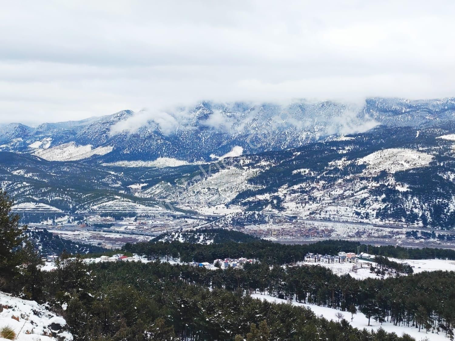 Kar Emlaktan Yenikonacık Bozkırlı Mevkiinde Uç 1 Dönüm Satılık Arsa - Görsel 22