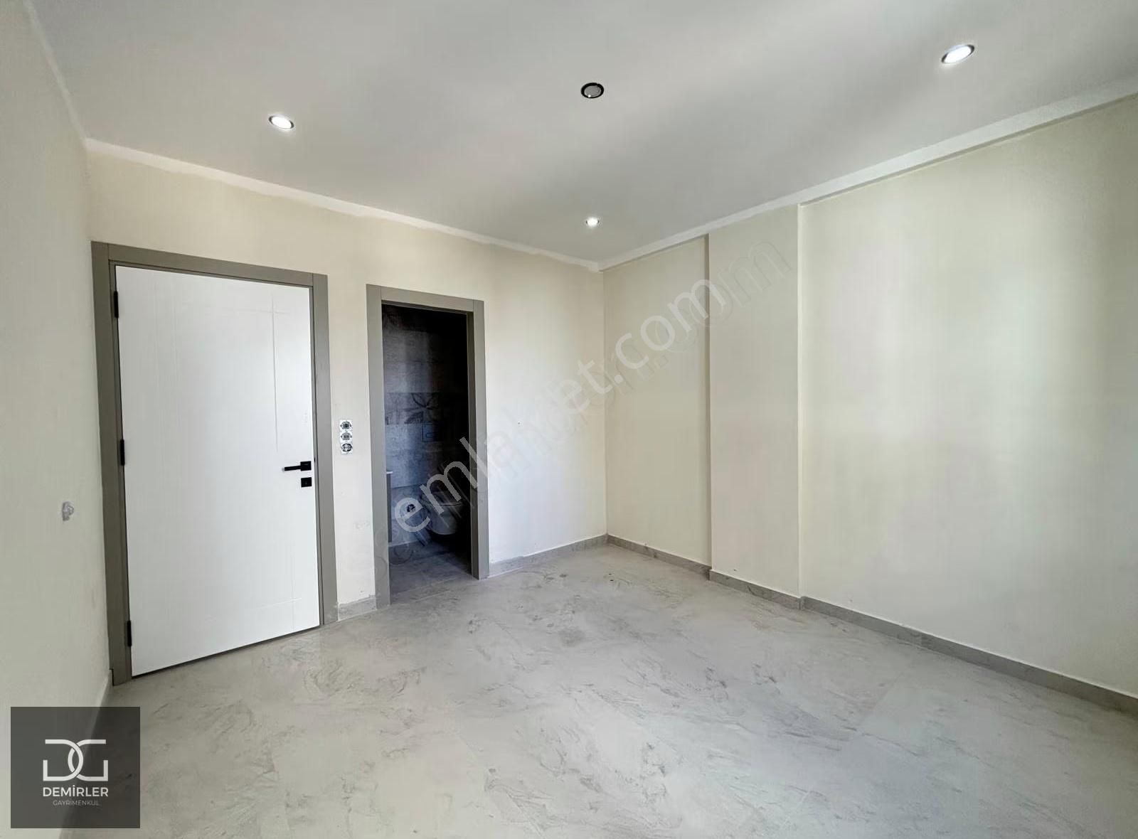 Demirler'den Çakmakta Manzaralı Ebeveyn Banyolu 2+1 Daireler - Görsel 24