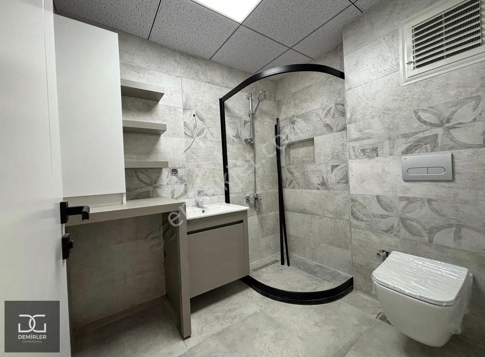 Demirler'den Çakmakta Manzaralı Ebeveyn Banyolu 2+1 Daireler - Görsel 33