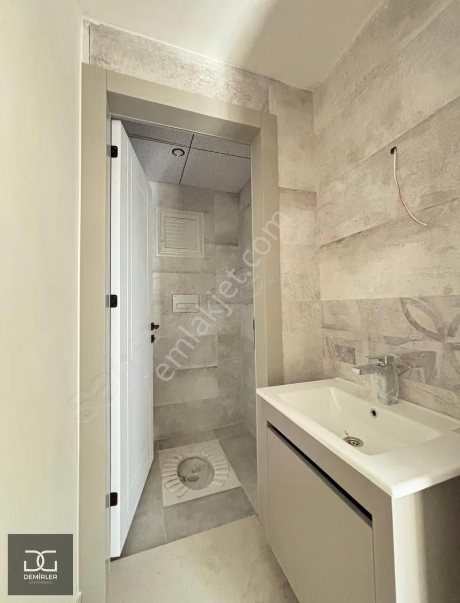 Demirler'den Çakmakta Manzaralı Ebeveyn Banyolu 2+1 Daireler - Görsel 30