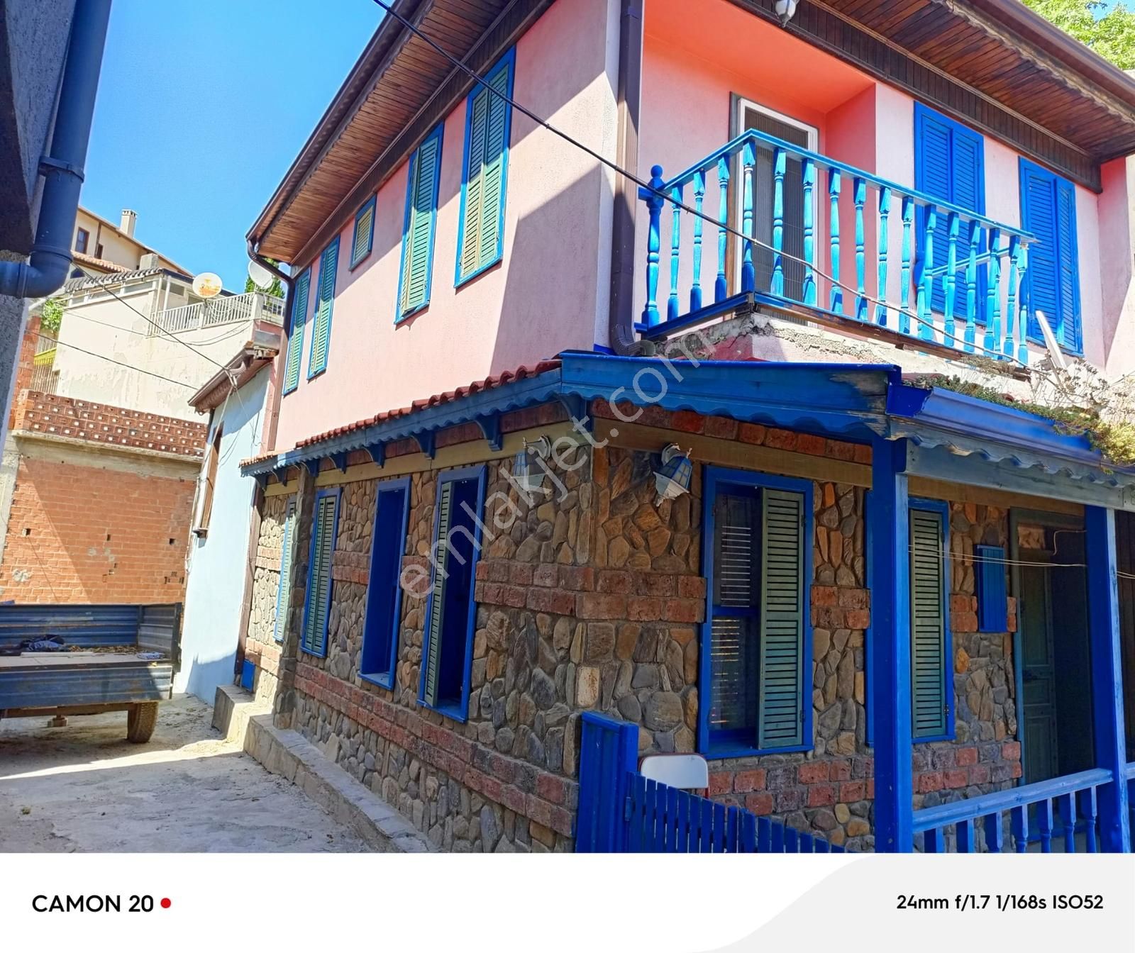 Mudanya Kumyaka Merkezde Satılık Özel Yapım Müstakil Ev / İşyeri