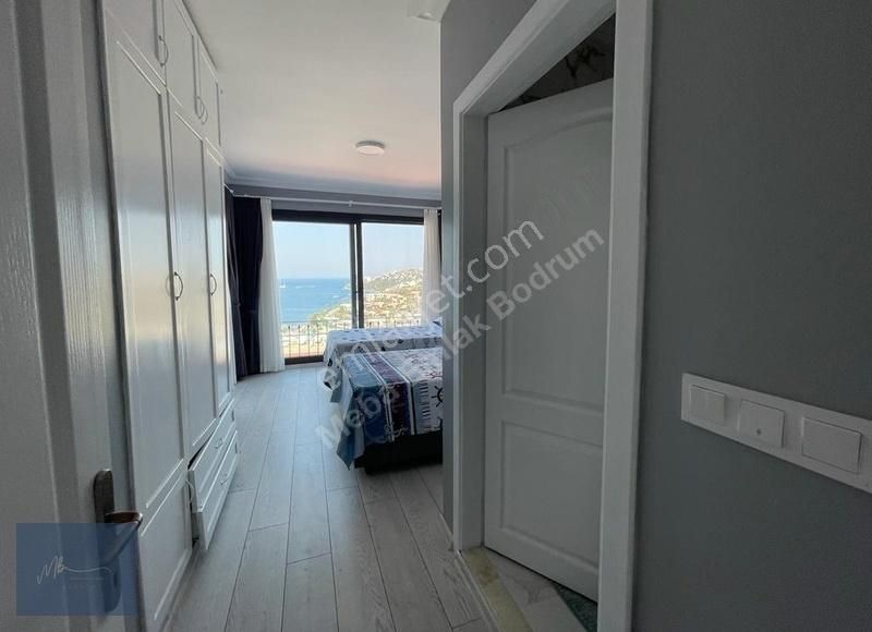 Bodrum Gündoğan Satılık Deniz Manzaralı 6+2 Tripleks Villa - Görsel 16