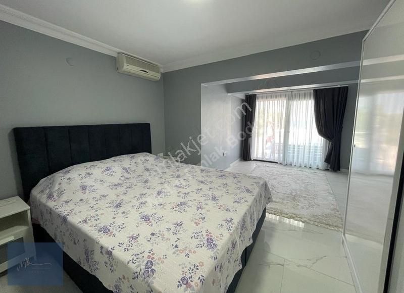 Bodrum Gündoğan Satılık Deniz Manzaralı 6+2 Tripleks Villa - Görsel 8