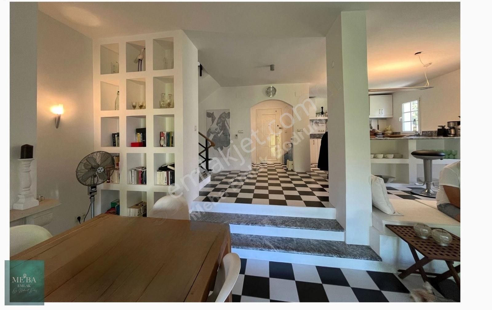 Bodrum Küçükbük'te 3,5+1 Kiralık, Eşyalı Taş Villa - Görsel 7