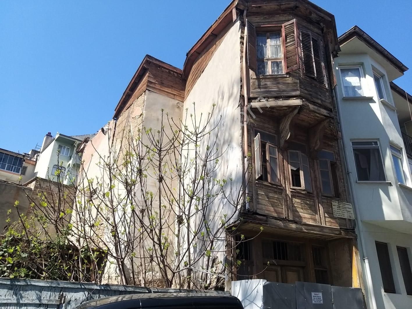 Emlakhabercisi'nden Mudanya Sahile 100mt 3 Katlı Bahçeli Eski Ev - Görsel 16