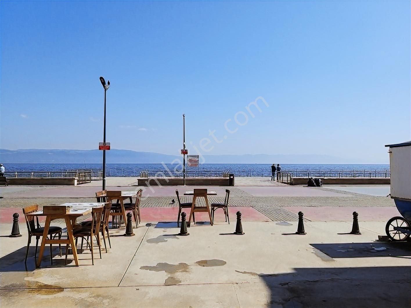 Emlakhabercisi'nden Mudanya Sahile 100mt 3 Katlı Bahçeli Eski Ev - Görsel 2