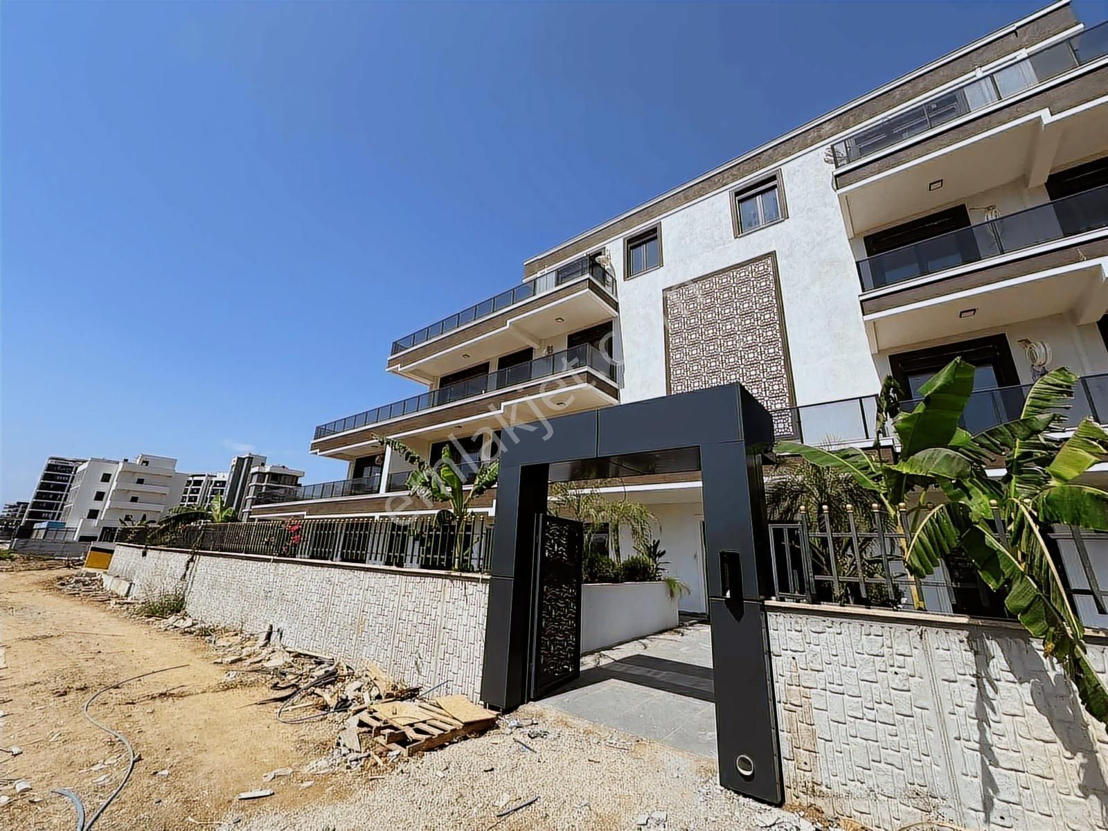 Atabay'dan Altıntaş 40'lık Yolda Bahçeli 1+1