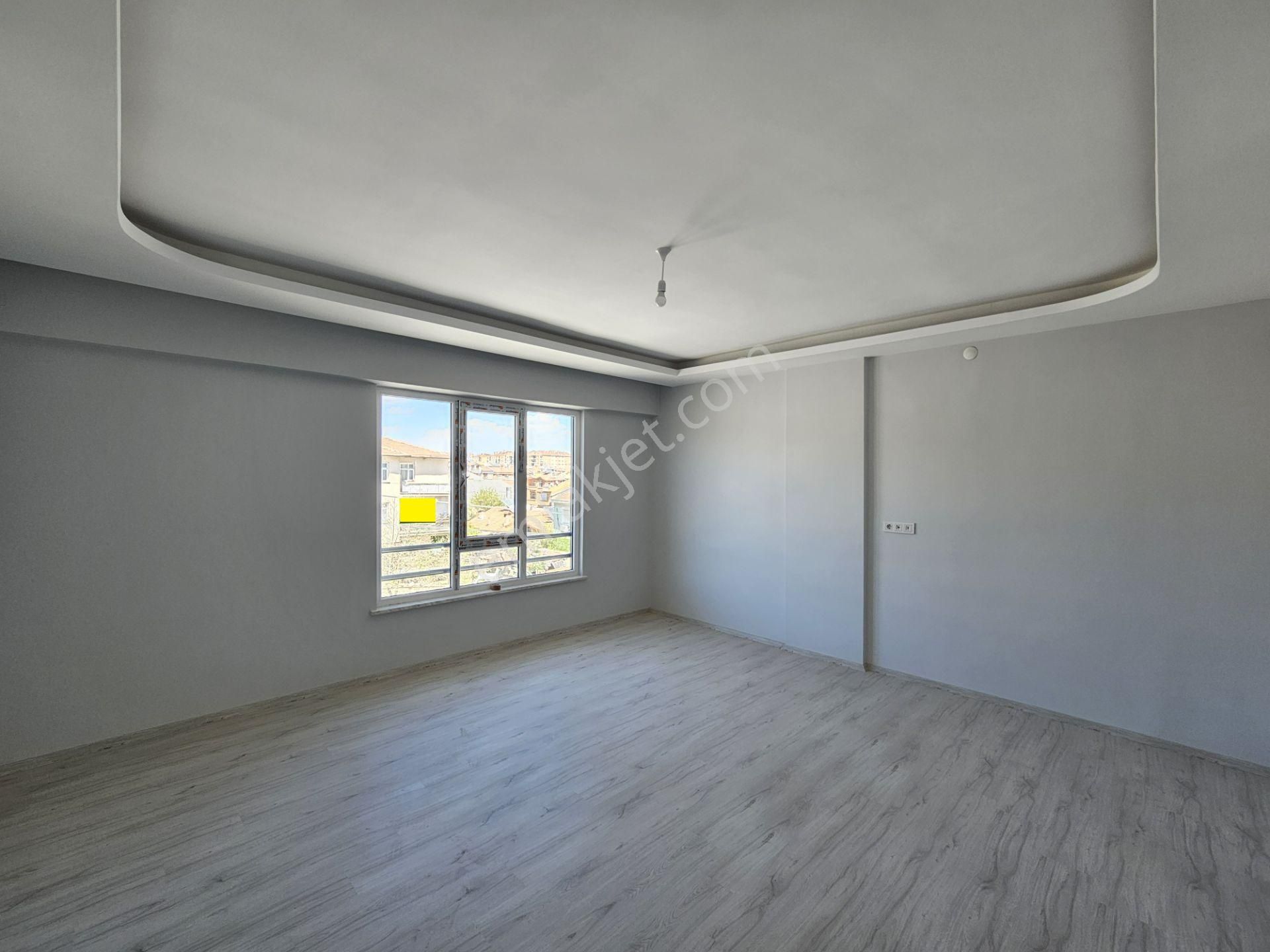 Sakarya Mahallesinde Salı Pazarına Oldukça Yakın Lüks 3+1 Sıfır Fırsat Lüx Daireler - Görsel 19